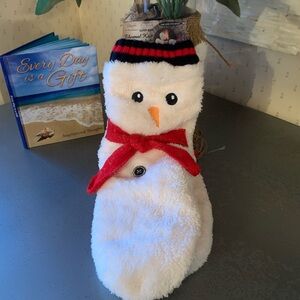 Mirabeau, NEW WITH TAGS, Thermal knit slipper socks with grippers, one size.